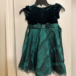 Youngland girls 5T forest green holiday dress